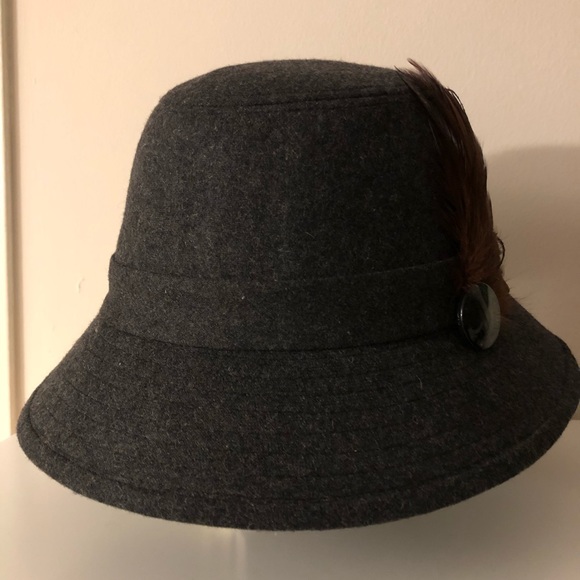 Magid felt hat very unique - Picture 2 of 4